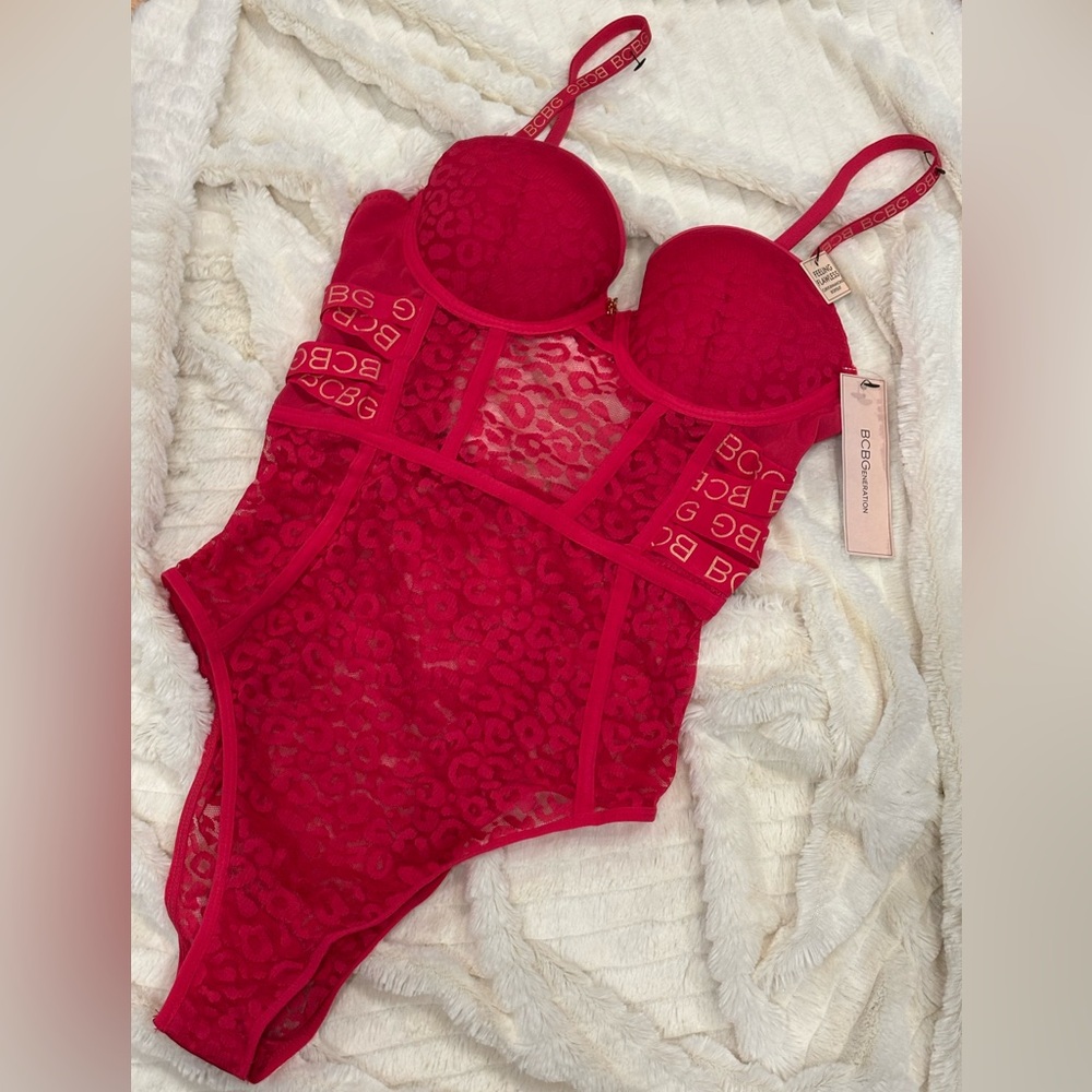 BCBGeneration lace dark pink “love potion” leopard print bodysuit M NWT